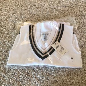 Izod Sleeveless Sweater